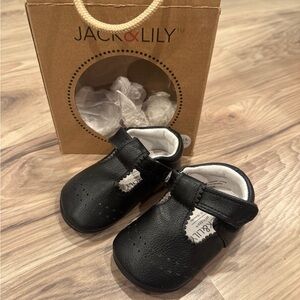 Jack and Lily toddler girl shoes 12-18 months NWT